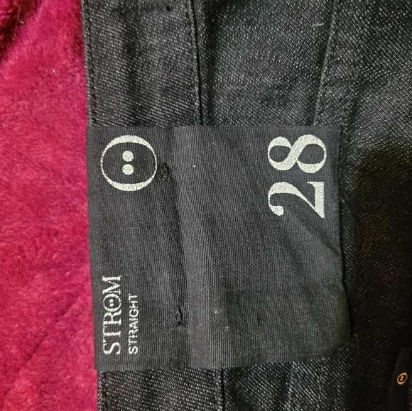 Jeans - Picture 9 of 9